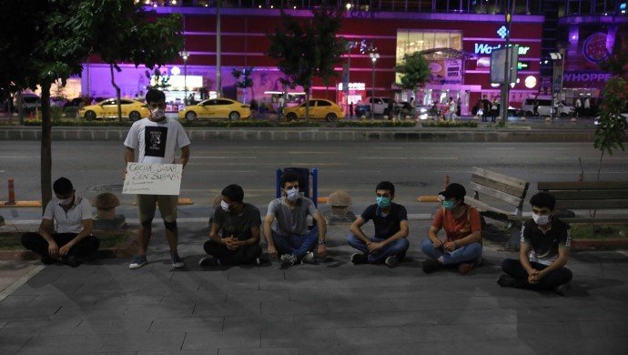 Batman’da tecavüzü protesto edenlere para cezası