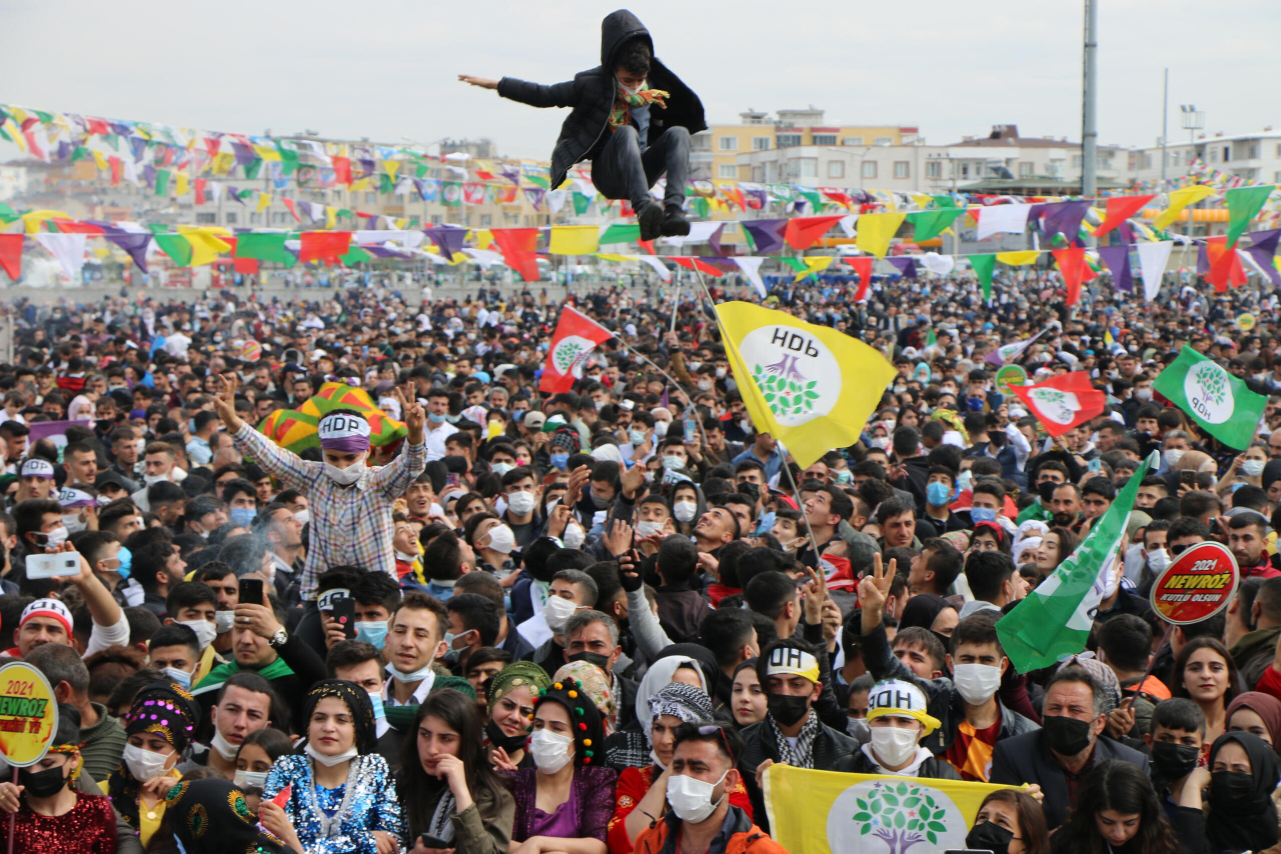 Batman Newroz’undan “HDP Halktır” cevabı