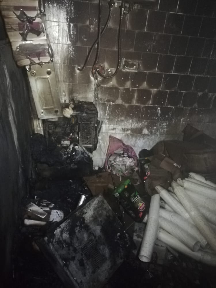 HDP Batman il binasında yangın çıktı