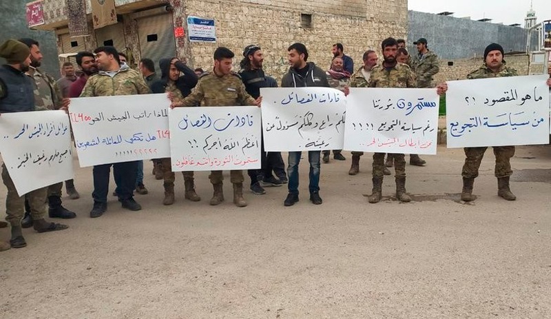 SOHR: Suriye’de militanlar ‘maaşları ödemeyen’ Türkiye’yi protesto etti