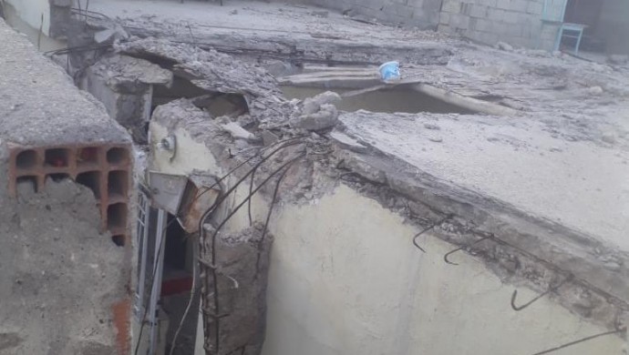 Silopi’de ev çöktü: 2 çocuk yaralı