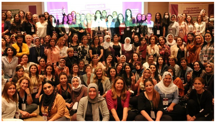 Kadın Konferansı sonuç bildirgesi: Cinsiyetçi kayyım rejimi kaybedecek