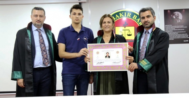 Türkan Elçi, avukatlık ruhsatını aldı