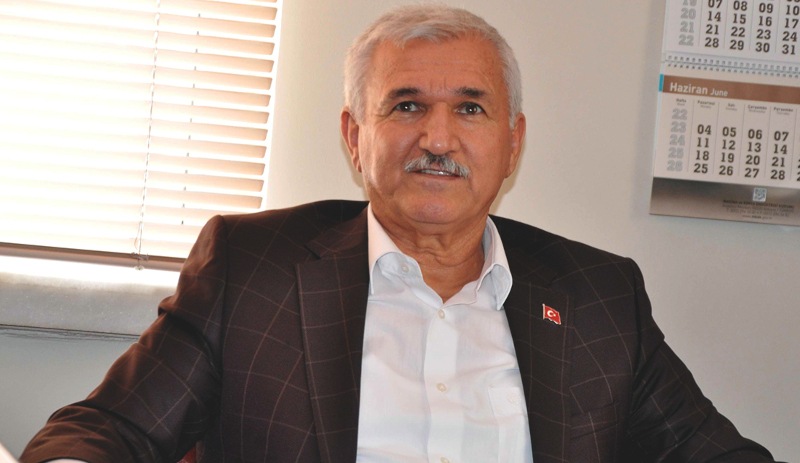 AKP kurucusu Albayrak’tan AKP’lilere: Şerefiniz ve ahlakınız varsa dolar hesaplarınızı açıklayın