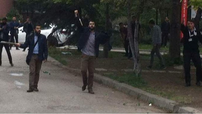 Ankara’da 3 Kürt gence 30 kişilik ülkücü grup saldırdı