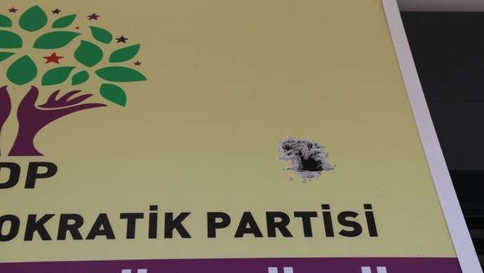 HDP İlçe binasına silahlı saldırı