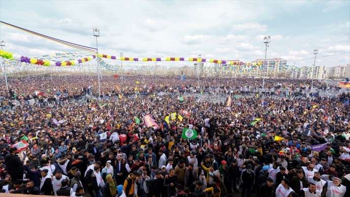 Genç: Newroz Türkiye için yeni dönemin startı