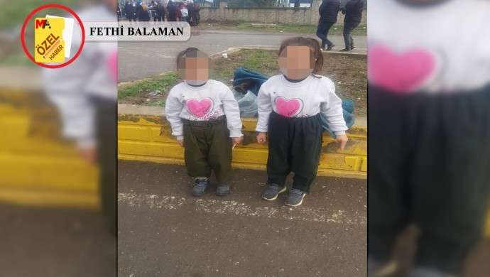 Yöresel kıyafetli ikiz çocuklara gözaltı