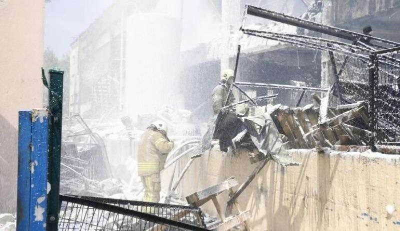 Fabrikada patlama: 3 kişi yaşamını yitirdi