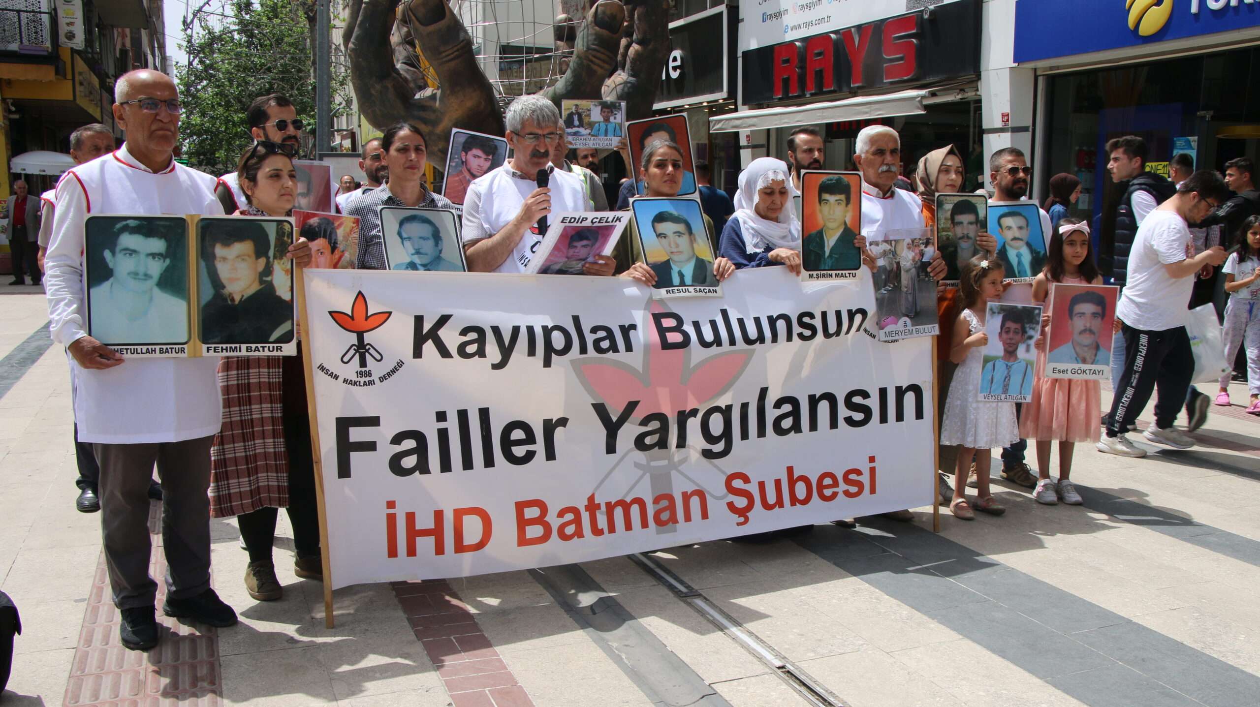 1994 yılında Diyarbakır ‘da gözaltında kaybedilen Kadri Yılmaz’ın akıbeti soruldu