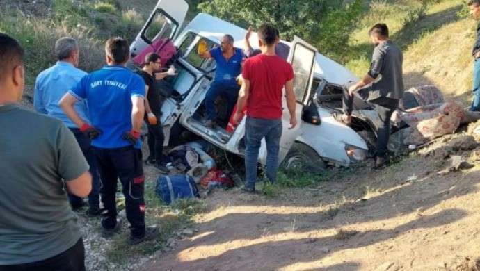 Siirt’te kaza: 4 kişi yaşamını yitirdi