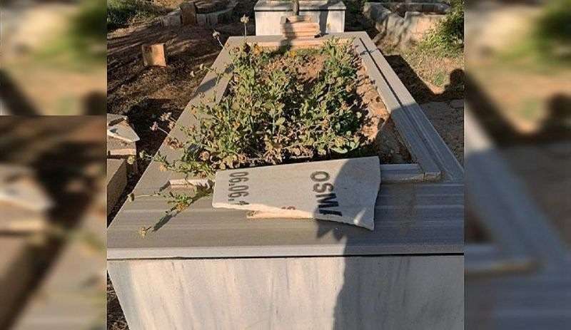 Suruç Katliamı’nda hayatını kaybedenlerin mezar taşlarına ikinci kez saldırı düzenlendi