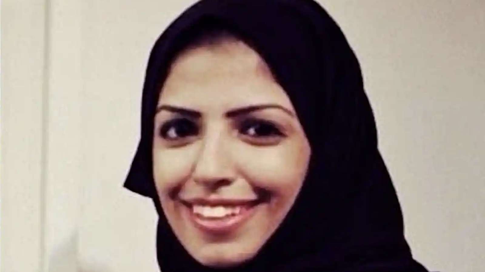 Suudi Arabistan’da bir kadın, Twitter kullandığı için 34 yıl hapis cezasına çarptırıldı