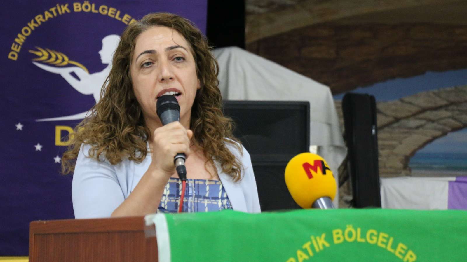 Saliha Aydeniz Batman’da konuştu: Dünya Rojava’ya borçlu