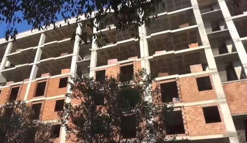 İnşaatta çalıştırılan çocuk işçi, 6. kattan düşerek öldü