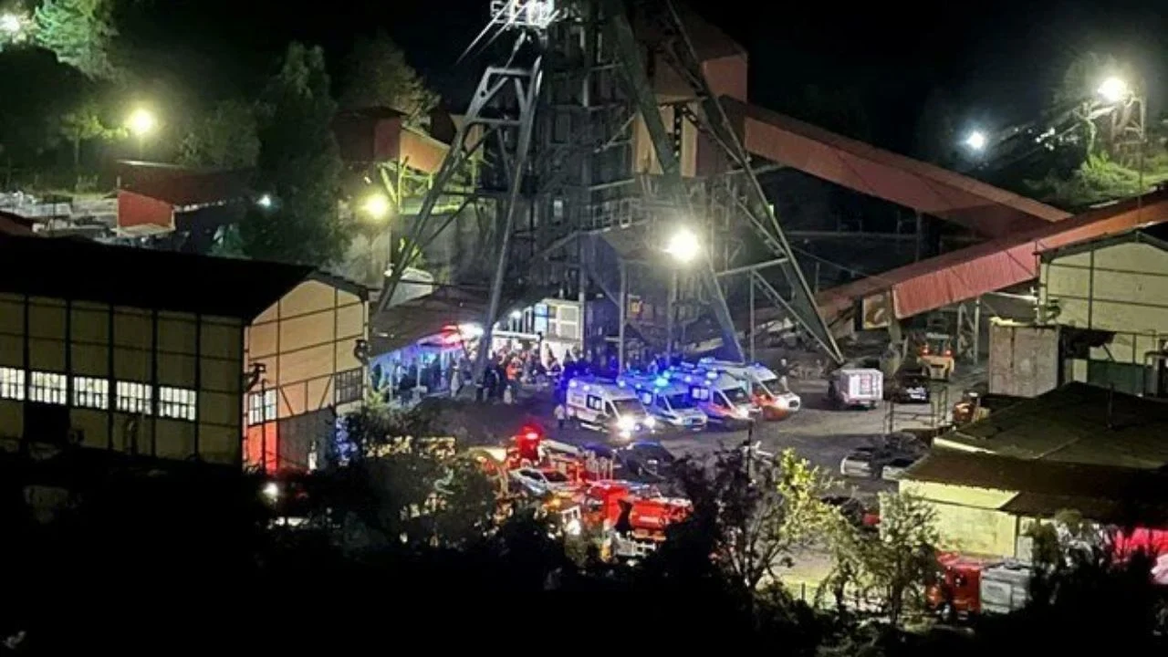 Maden ocağında patlama: En az 14 işçi öldü