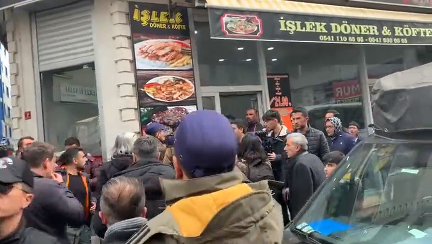 Van’da operasyonu protesto etmek isteyen HDP’lilere polis saldırısı