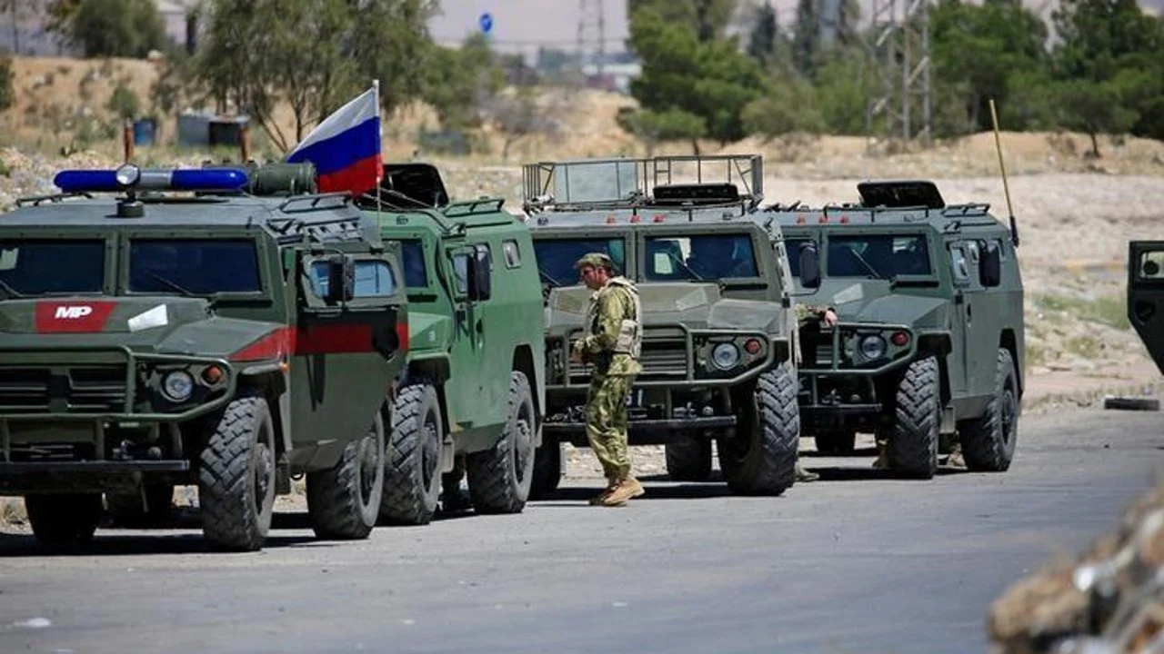 AFP: Rusya, SDG kontrolündeki Kobanê ve Tel Rıfat’a asker takviyesi yaptı