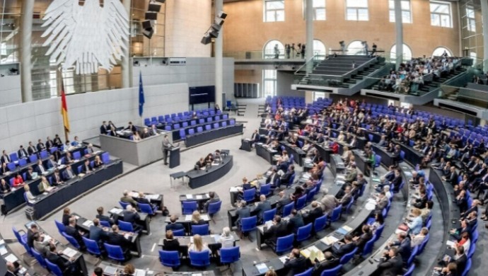 Almanya Federal Meclisi Êzidi soykırımını resmen tanıdı