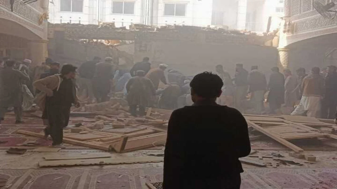 Pakistan’da camiye bombalı saldırı: 28 kişi öldü, 150 kişi yaralandı