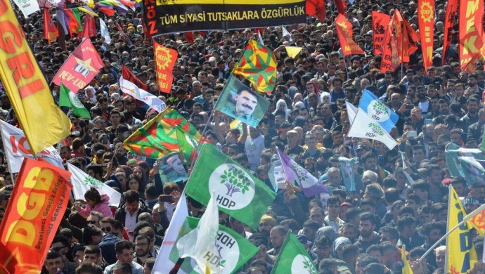 Valilikten Newroz alanı için alternatif güzergah açıklaması