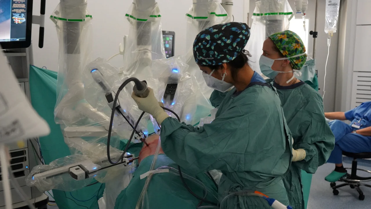 Tıp tarihinde bir ilk: Dört kollu robot Da Vinci ile akciğer nakli