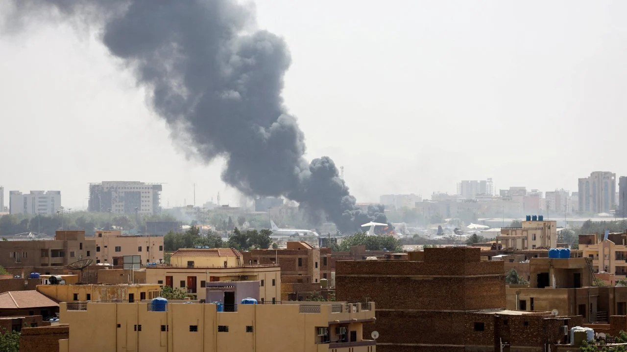 Sudan: Gece yarısı son bulacak ateşkese rağmen çatışmalar sürüyor
