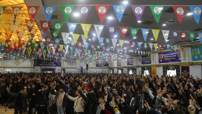 HDP Gençlik Meclisi seçim gündemiyle toplanıyor