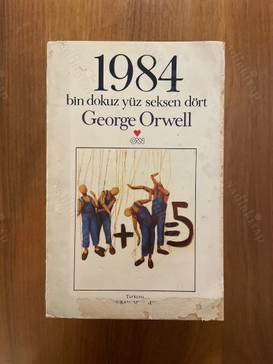 ABD’de bir kişi aldığı romanı 65 yıl sonra kütüphaneye teslim etti: ‘George Orwell’in 1984’ü hala geçerli’
