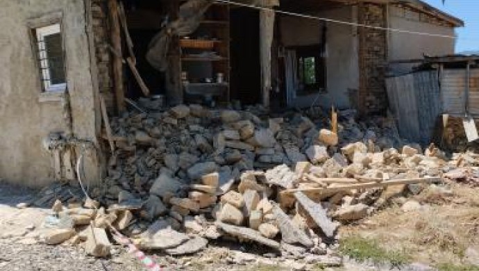 Adana’da depremde 8 kişi yaralandı