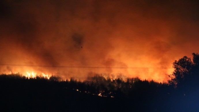 Orman yangınları sürüyor:Kemer’de 4’üncü Kınık’ta 2’nci gün