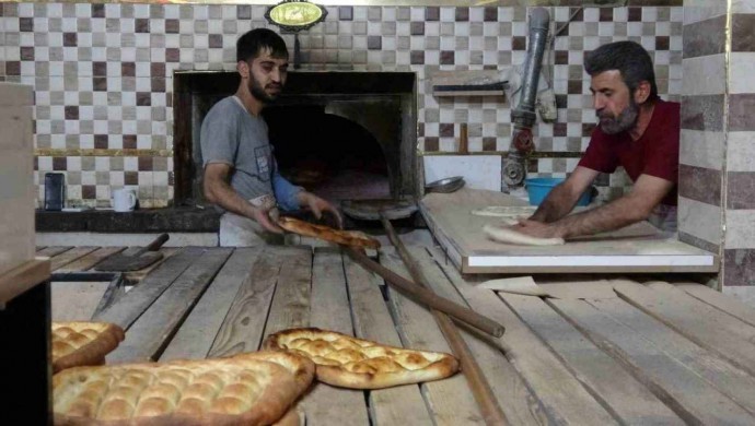 Mardin’de ekmeğe zam