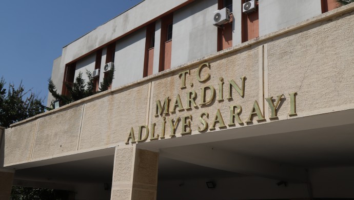 Mardin’de emniyette baskı gördüklerini belirten üç kişi tutuklandı: Önceden hazırlanmış ifadeler imzalatılmış