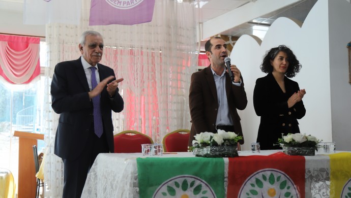 DEM Parti’nin Mardin Büyükşehir Belediyesi adayları belli oldu