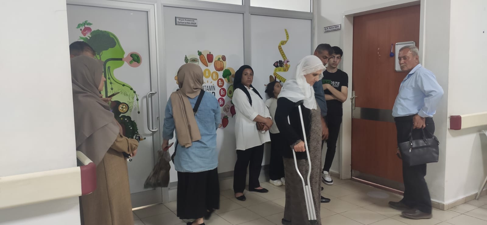 Kozluk Devlet Hastanesi’nin sorunları bitmiyor: Doktor var, hasta var, malzeme yok